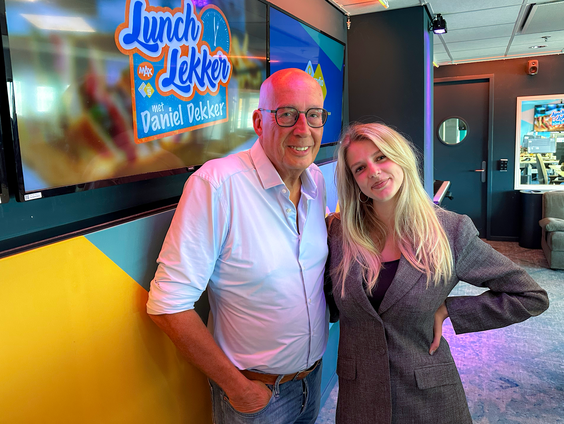 Lunch Lekker Lunchgast: Moon Jacky Jane over haar nieuwe single 'Overcompensating'