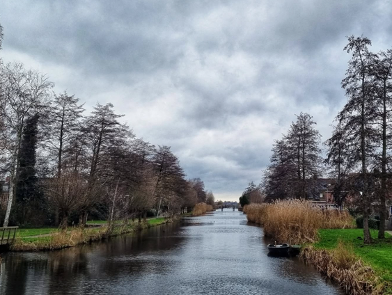 Nicole fotografeert wolken
