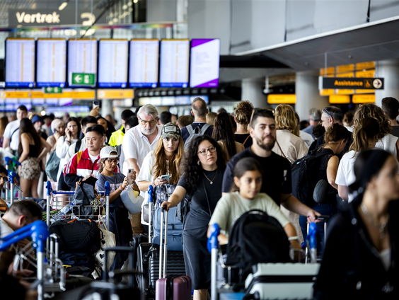Paula Kalter over het exclusieve kijkje achter de schermen bij Schiphol!
