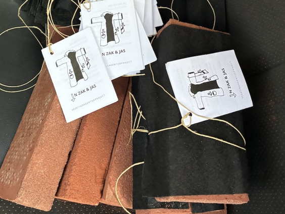 40 dagen lang wijkt deze baksteen niet van Liesbeths zijde