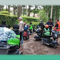 Lief Gebaar: Jerry organiseert scootmobieltochten