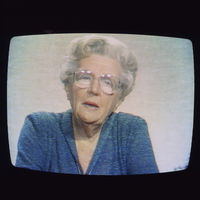 Hoe gaan de journalisten om met het aftreden van Juliana?