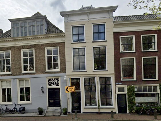 Marijn Teunissen vertelt verhaal familie Kahlenberg tijdens Open Joodse Huizen in Gouda