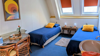 Jos en Alieneke runnen B&B in de stijl van de jaren '70