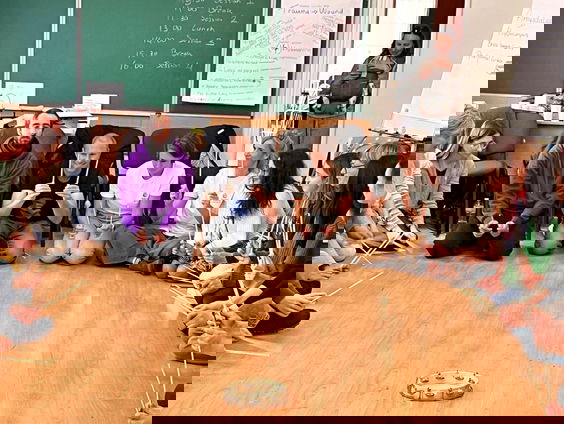 Muziektherapeut uit Maastricht traint collega's in Oekraïne