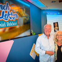 Corry Konings over haar nieuwe single 'Er Hangt Iets In De Lucht (Amore)'