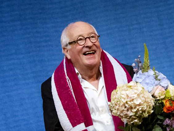 Frank Verhallen kon eindelijk schrijven over Youp van 't Hek