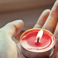 Lichtjestocht van Leger des Heils voor overleden dakloze mensen