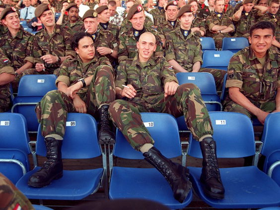 Onderzoek naar herinvoeren van de dienstplicht