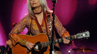 Country Roads: Emmylou Harris