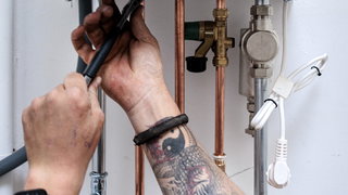 Politie waarschuwt voor criminele klusjesmannen