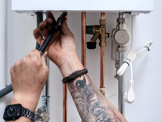 Politie waarschuwt voor criminele klusjesmannen