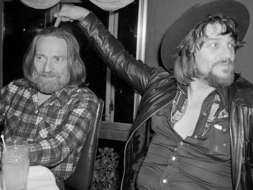 Country Roads: Waylon Jennings