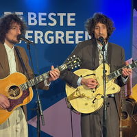 Tangarine brengt sfeervol optreden bij Evergreen Top 1000 Party