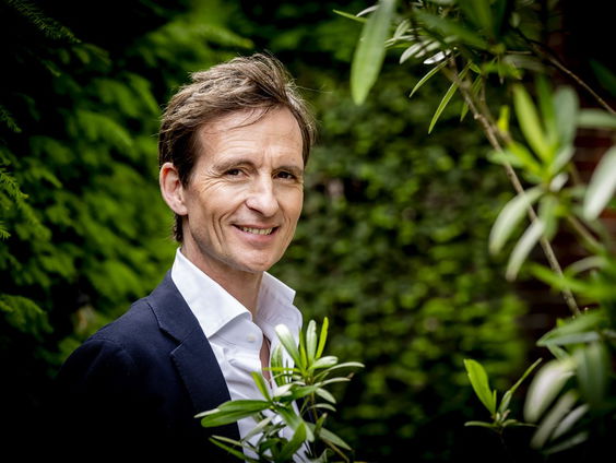 Michiel Vos over zijn boek 'Vos in de VS'