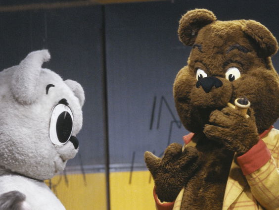 Pim pakt in, al zijn Bommelspullen gaan naar Groenlo