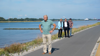 Nieuwe plaat over Alzheimer van Peter Houtman en Rotterdamse Wannebiezz raa ...