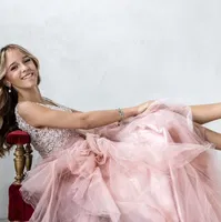 Emma Kok neemt afscheid van André Rieu en start nieuwe theatertour