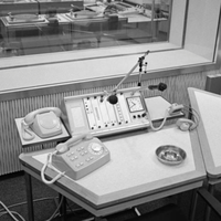 Onvergetelijk: de opening van de nieuwe zender Hilversum 4 met.....?