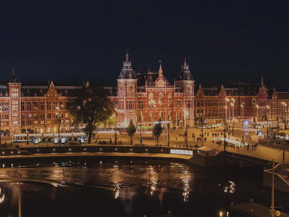 Een kijkje achter de schermen bij Amsterdam Centraal