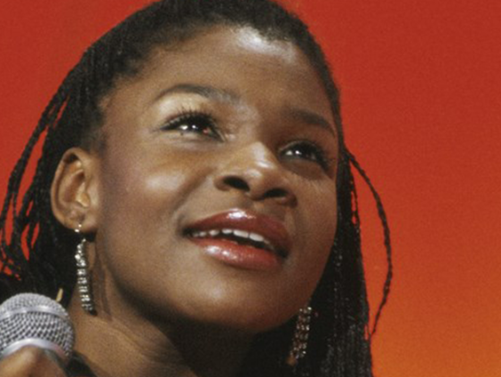 Glenda Peters won de eerste Soundmixshow