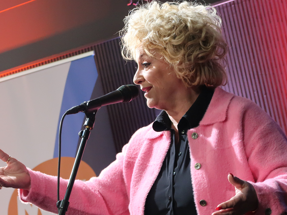 Karin Bloemen & Cor Bakker brengen 60s evergreens ten gehore