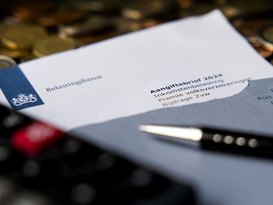 De Tussenvoorziening in Utrecht helpt met de belastingaangifte