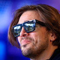 Country Roads: Waylon