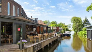 Café met bijzondere elfstedentraditie staat te koop