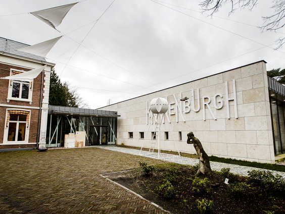Van Helder tot Den Briel: Dag 10: Bergense School in Bergen