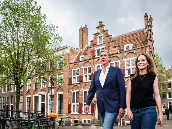 Tom Jongbloed over het boek 'Kijk Omhoog, Amsterdam'