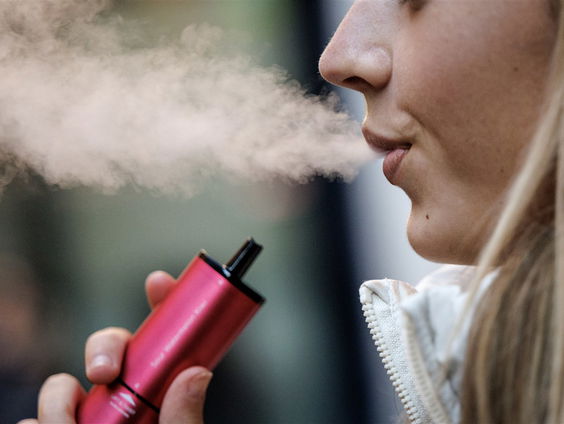 Roken en vapen pas vanaf 21 jaar: goed idee of niet?