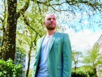 Maarten Sukel over zijn Nederlandse AI tool die 1 miljoen overheidsdocumenten voor verkiezingen doorzoekt