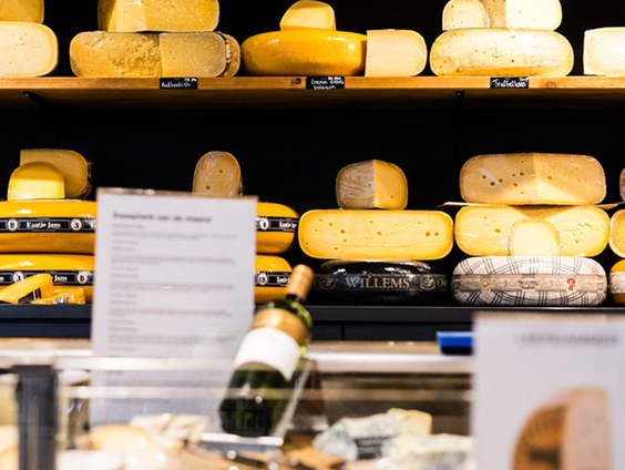 Bij de kaaswinkel mag het een onsje meer zijn