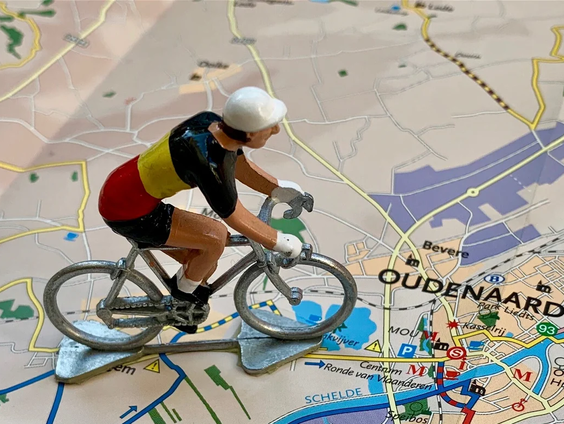 Flip van Doorn over het boek 'De Ronde van België'