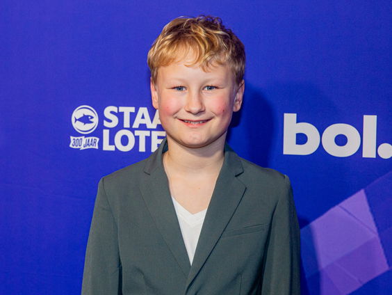 Dex uit Buinen is een hit op internet