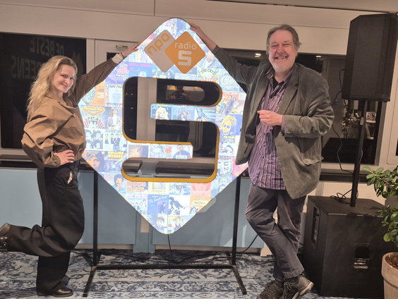 Desi van Doeveren speelt Aletta Jacobs