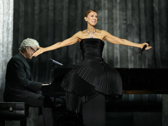 José Kouwenhoven zag Celine Dion live in Parijs: ‘Wat een avond!’