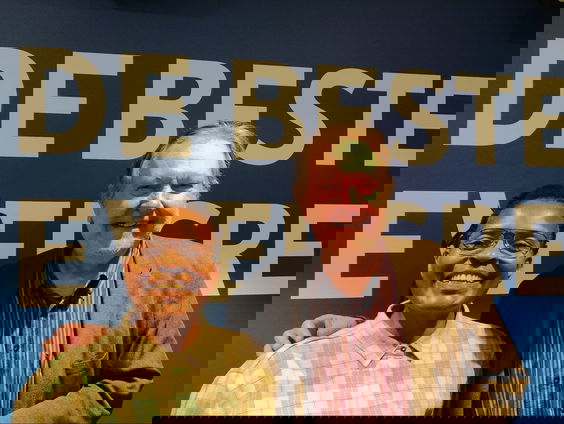 Romana Vrede over Sisterhood