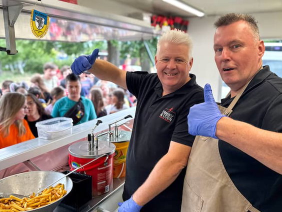 Brabantse frietbakkers krijgen Oekraïense onderscheiding voor hun hulp
