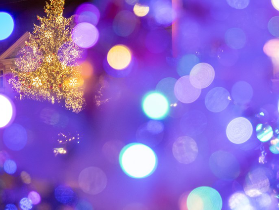 Franco Jager uit Hoogezand heeft een kersthuis vol lichtjes