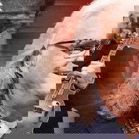 Country Roads: Ricky Scaggs