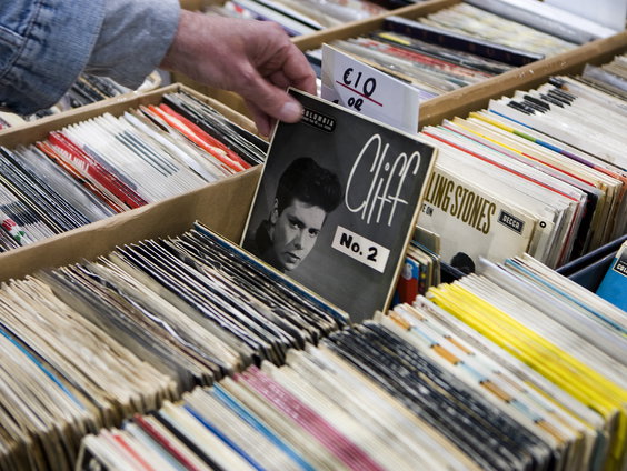 LP's en CD's weer in trek. Waarom houden we van nostalgie?
