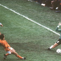 Altijd weer die bal op de paal; Evert ten Napel over het trauma van het WK '78