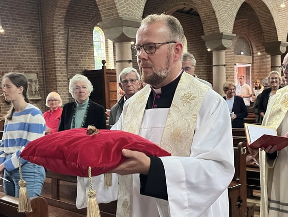 Botje van heilige Werenfridus na podcastzoektocht terug in Elst