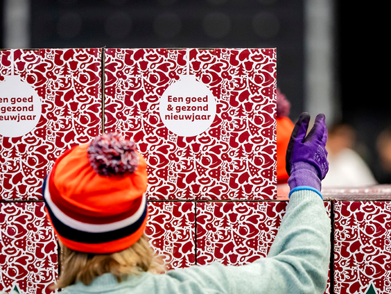 Julie Poierrié over kerstpakketten in oktober: “Bij ons is het hele jaar kerst”