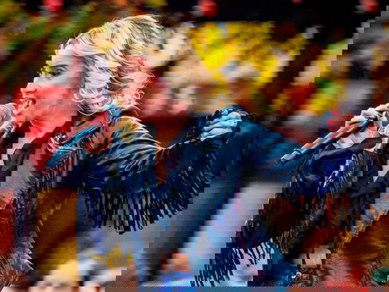 Laura Heijgen primeurt haar nieuwe single op Sterren NL Radio