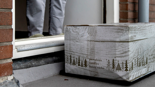 Water, zaklamp en noodradio: het kerstpakket van 2025?