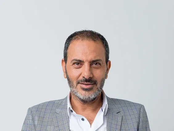 Kefah Allush gaat opnieuw opzoek naar de Oasis in de Oriënt