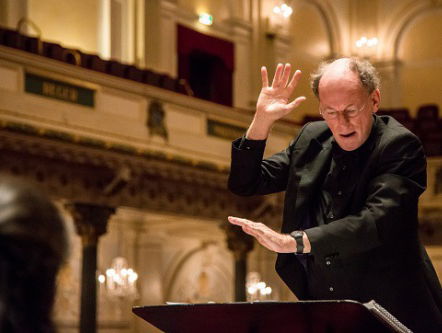 8:40 Dirigent Daan Admiraal overleden